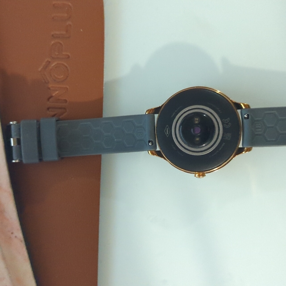 Fossil 5E smartwatch - Picture 3 of 4